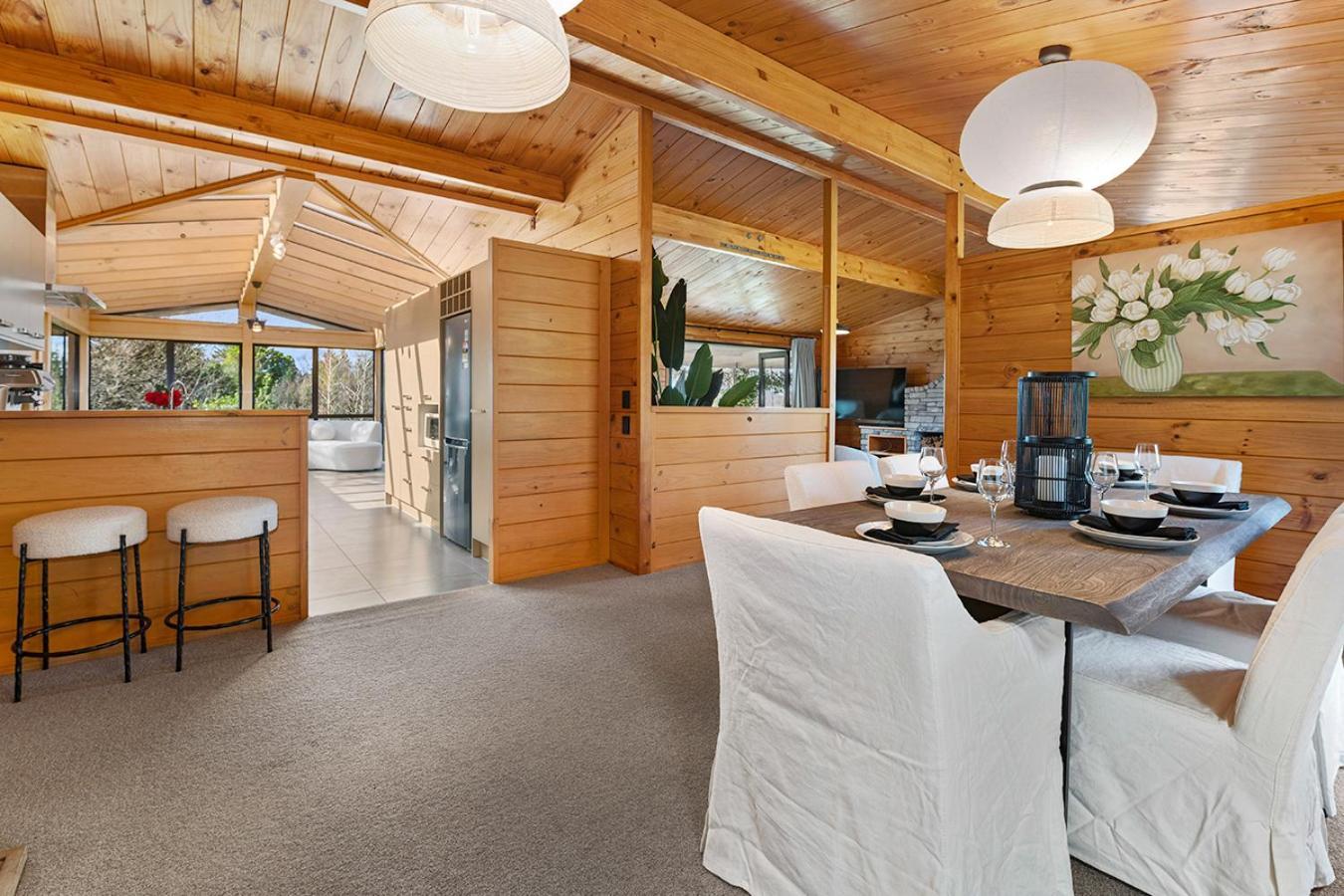 Mountviews Lodge Таупо Екстериор снимка