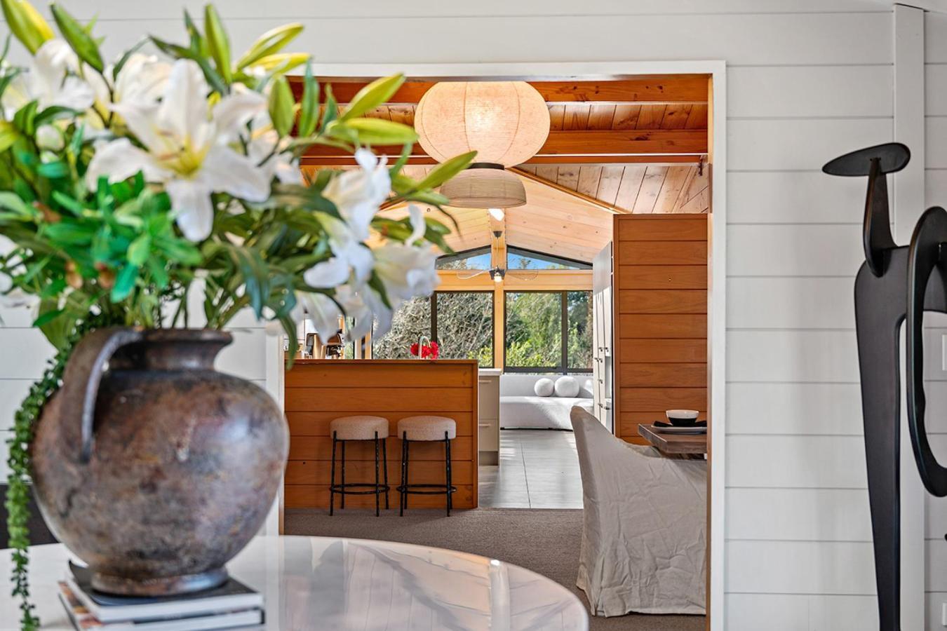 Mountviews Lodge Таупо Екстериор снимка