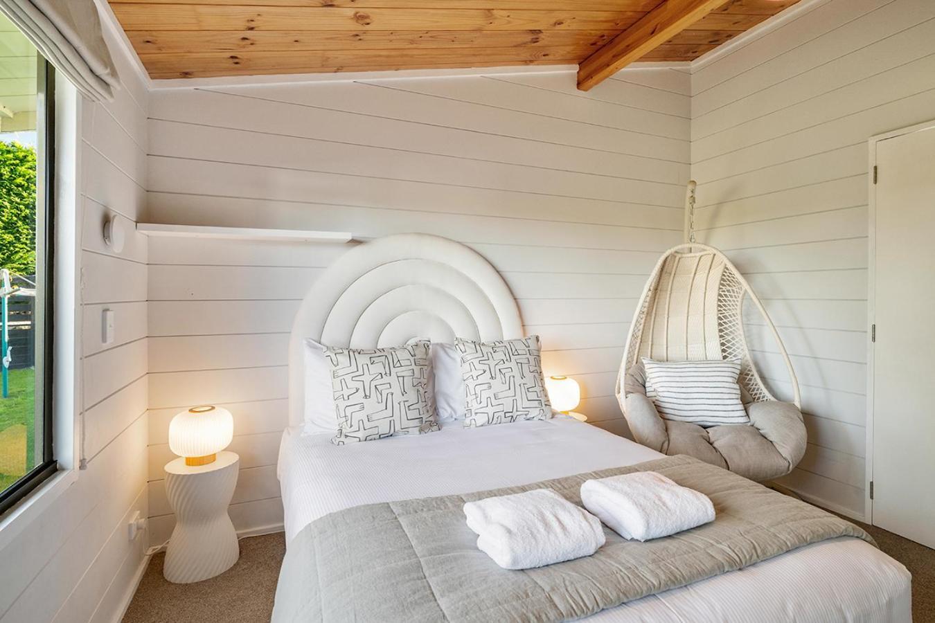 Mountviews Lodge Таупо Екстериор снимка
